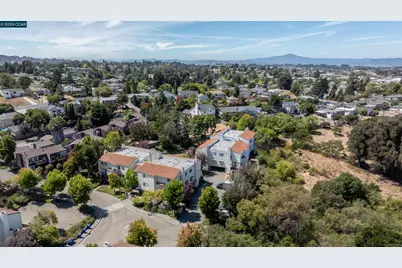 1729 Dalessi Dr, Pinole, CA 94564 - Photo 54