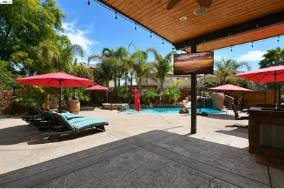 124 Tennyson Ct, Discovery Bay, CA 94505 - Photo 46