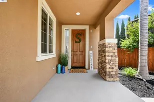124 Tennyson Ct, Discovery Bay, CA 94505 - Photo 4