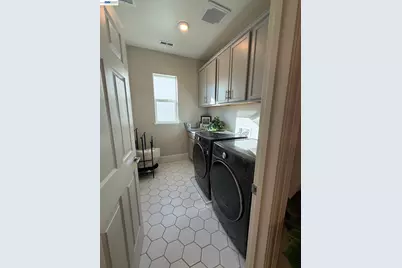 2885 Ellis Town Dr, Tracy, CA 95337 - Photo 20