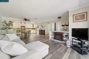 2037 Ptarmigan Dr, Walnut Creek, CA 94595 - Photo 2