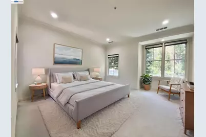19 Edgewood Pl, Belmont, CA 94002 - Photo 10