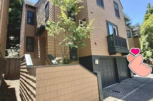 19 Edgewood Pl, Belmont, CA 94002 - Photo 1