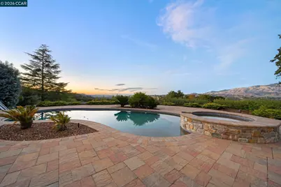 300 Oak View Ter, Danville, CA 94526 - Photo 1