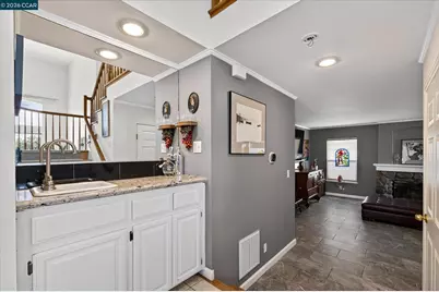 2353 Wayfarer Dr, Discovery Bay, CA 94505 - Photo 14