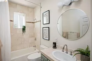 6577 Glen Oaks Way, Oakland, CA 94611 - Photo 32