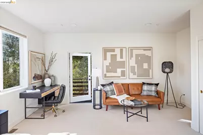 6577 Glen Oaks Way, Oakland, CA 94611 - Photo 46