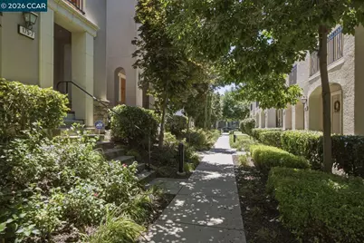 175 Selby Ln #7, Livermore, CA 94551 - Photo 2