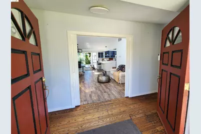 21 Monte Vista Ave, Vallejo, CA 94590 - Photo 2
