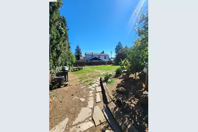 21 Monte Vista Ave, Vallejo, CA 94590 - Photo 30