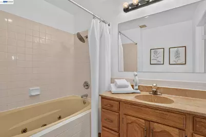 2283 30th Avenue, San Francisco, CA 94116 - Photo 38