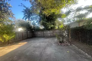 2209 22nd St, Oakland, CA 94606 - Photo 26