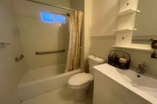 2209 22nd St, Oakland, CA 94606 - Photo 14