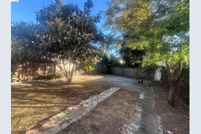 2209 22nd Street, Oakland, CA 94606 - Photo 28