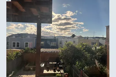 1423 Quesada Ave, San Francisco, CA 94124 - Photo 2