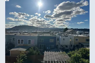 1423 Quesada Ave, San Francisco, CA 94124 - Photo 1