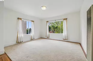 6502 Dana St, Oakland, CA 94609 - Photo 24