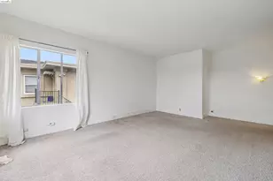 6502 Dana St, Oakland, CA 94609 - Photo 10