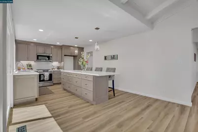 2271 Yale St, Martinez, CA 94553 - Photo 4