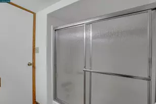 2271 Yale St, Martinez, CA 94553 - Photo 30