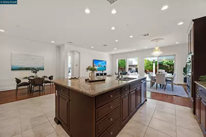1939 Burgundy Ln, Brentwood, CA 94513 - Photo 10