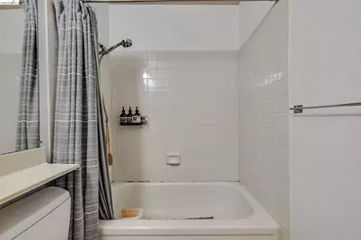 2567 El Portal Dr #A, San Pablo, CA 94806 - Photo 20