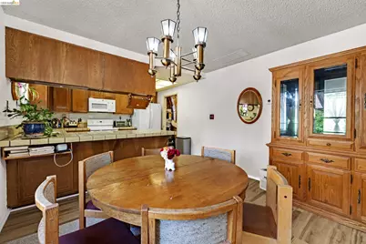 2567 El Portal Dr #A, San Pablo, CA 94806 - Photo 6