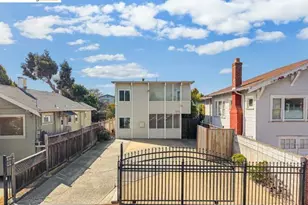 1226 Haskell St, Berkeley, CA 94702 - Photo 2