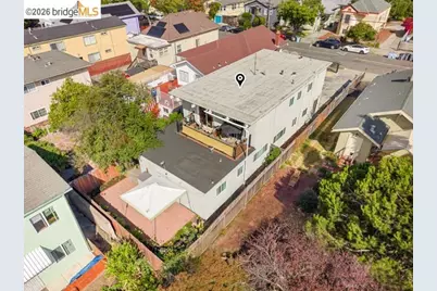 1226 Haskell St, Berkeley, CA 94702 - Photo 16
