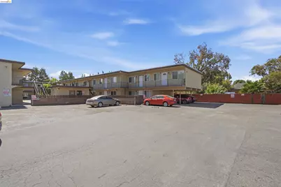 1895 San Vincente Dr, Concord, CA 94519 - Photo 12