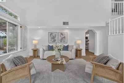 3813 Stone Pointe Way, Pleasanton, CA 94588 - Photo 4