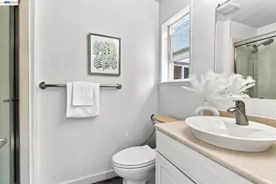 851 Geraldine St, Livermore, CA 94550 - Photo 24