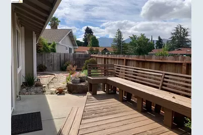 1833 Camino Estrada, Concord, CA 94521 - Photo 36