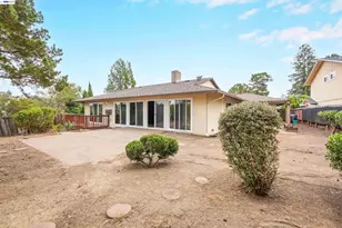 27929 Edgecliff Way, Hayward, CA 94542 - Photo 36