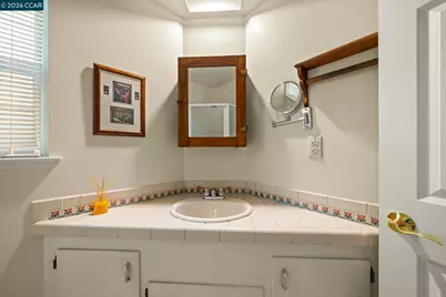 321 Apollo Way, Pleasant Hill, CA 94523 - Photo 32