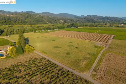 838 Dry Creek, Healdsburg, CA 95448 - Photo 18