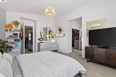 92 Rockport Ct, Richmond, CA 94804 - Photo 18