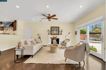 2330 Gill Port Ln, Walnut Creek, CA 94598 - Photo 16