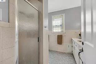 210 D St, Fremont, CA 94536 - Photo 20