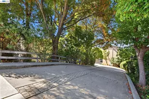 15925 Maubert Ave, San Leandro, CA 94578 - Photo 24