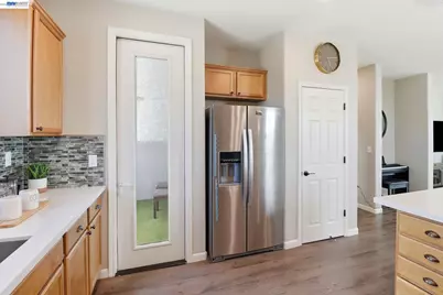1378 Piper Dr, Milpitas, CA 95035 - Photo 8