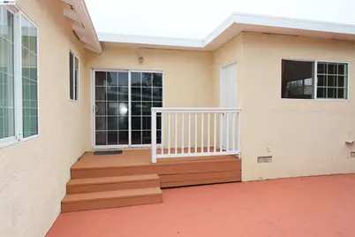16829 Daryl Ave, San Lorenzo, CA 94580 - Photo 32