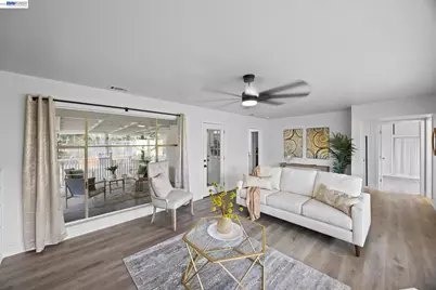 2136 Holbrook Drive, Concord, CA 94519 - Photo 6