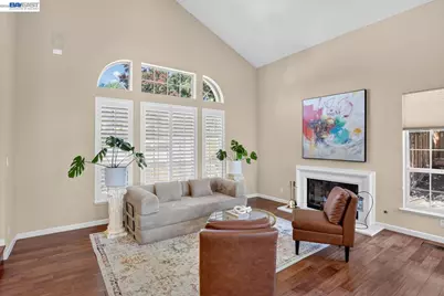 8257 Brittany Dr, Dublin, CA 94568 - Photo 14