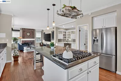 8257 Brittany Dr, Dublin, CA 94568 - Photo 24