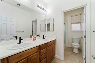 7129 Cerro Crest Dr, San Jose, CA 95138 - Photo 28