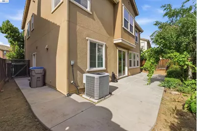 7129 Cerro Crest Dr, San Jose, CA 95138 - Photo 32