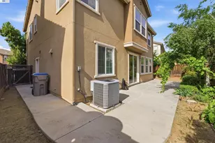 7129 Cerro Crest Dr, San Jose, CA 95138 - Photo 32