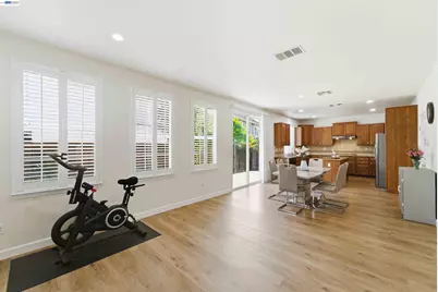 7129 Cerro Crest Dr, San Jose, CA 95138 - Photo 8