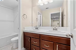 434 San Juan Dr, Mountain House, CA 95391 - Photo 32